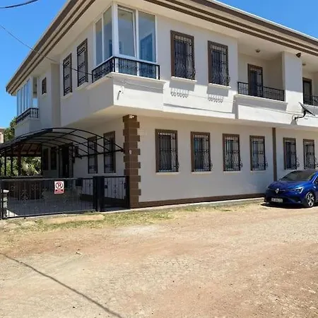 빌라 Cunda Merkezde Genis Ayvalı